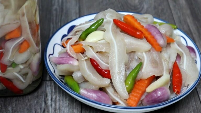 Làm sao tránh tai heo ngâm bị mềm mất giòn chỉ trong 3 bước đơn giản