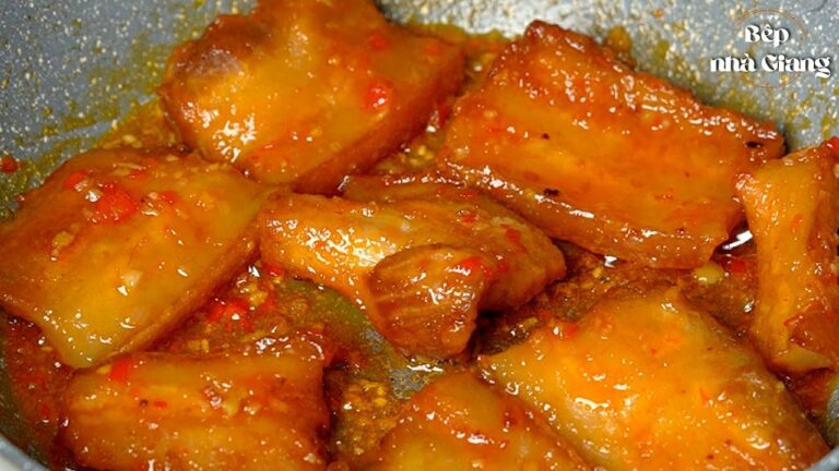 Cách làm thịt heo chiên nước mắm da giòn thơm ngon mềm vừa ý