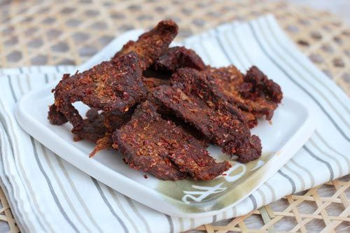 Bò Xông Khói Cuốn Gì Ngon