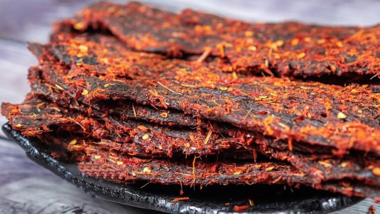 Khô bò không tẩm màu và 3 lợi ích sức khỏe không thể bỏ qua