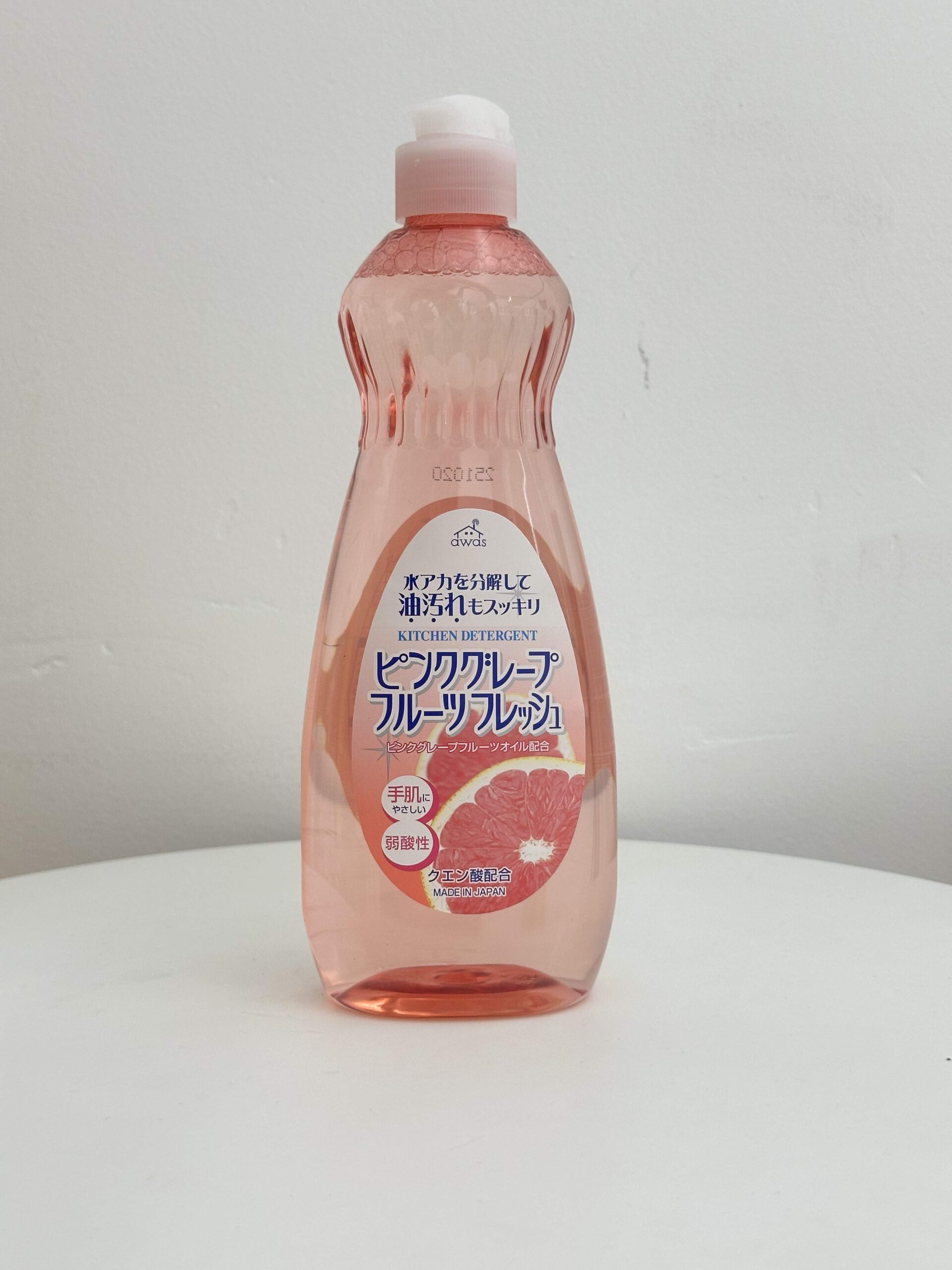 Nước rửa chén Rocket 600ml hương bưởi - Hình ảnh 2