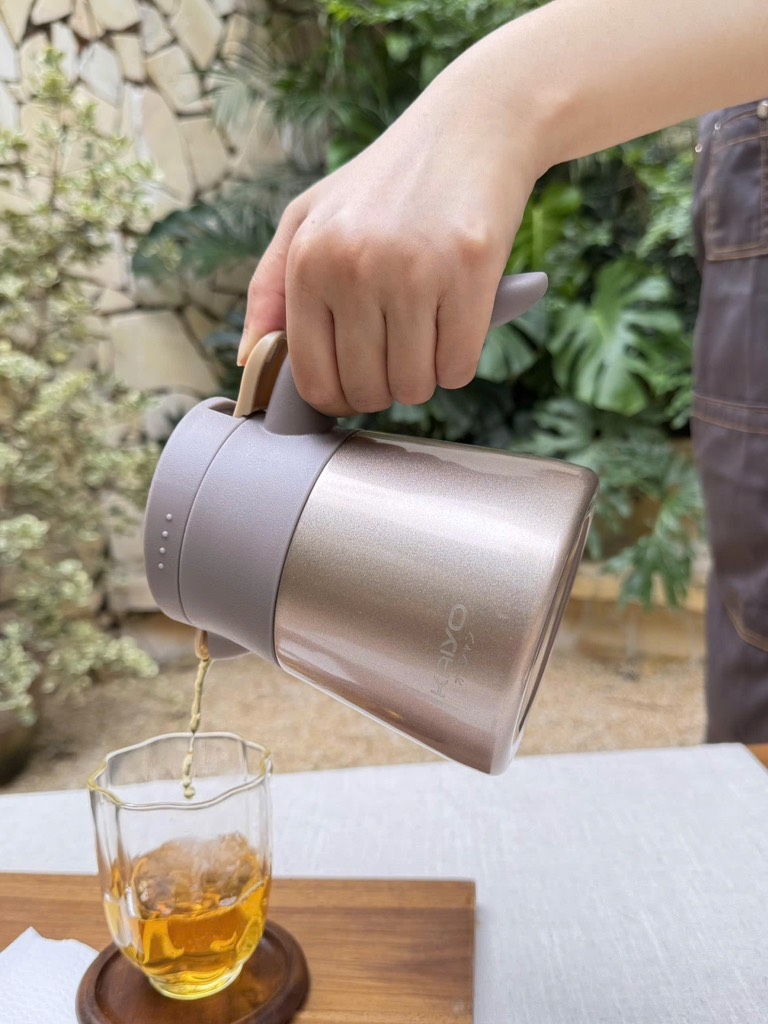 Bình giữ nhiệt 500ml màu vàng đồng Kaiyo - Hình ảnh 5